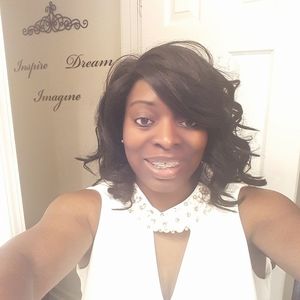 Meet your Posher, Donah